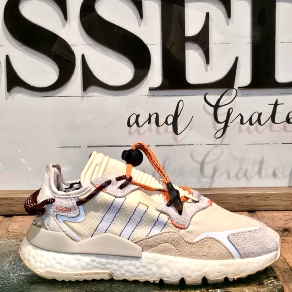 adidas Nite Jogger Beyonce Ivy Park Grey Orange Wmn Sz 5.5 #FX3239 - Picture 3 of 8